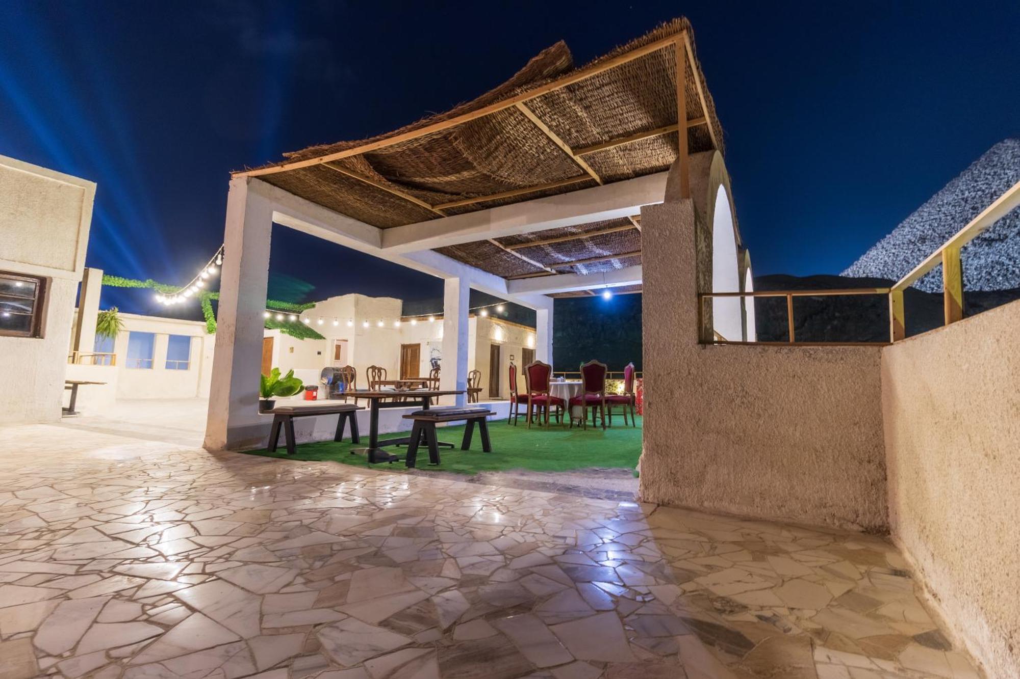 The Grand Pyramids View Hotel Kafrat al Jabal Exterior foto