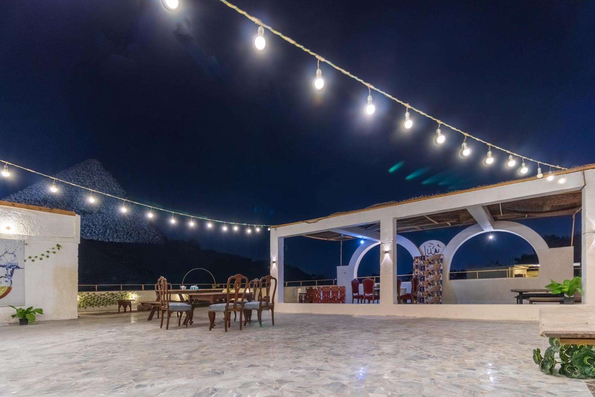 The Grand Pyramids View Hotel Kafrat al Jabal Exterior foto