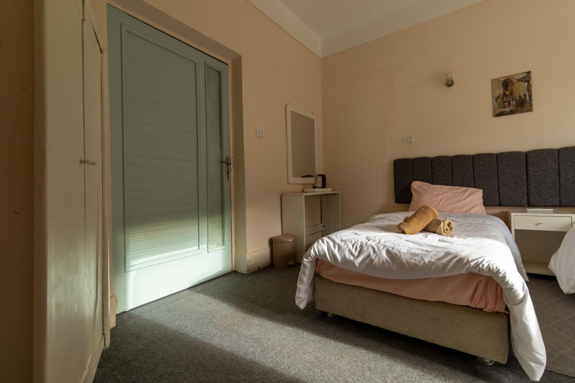 The Grand Pyramids View Hotel Kafrat al Jabal Quarto foto