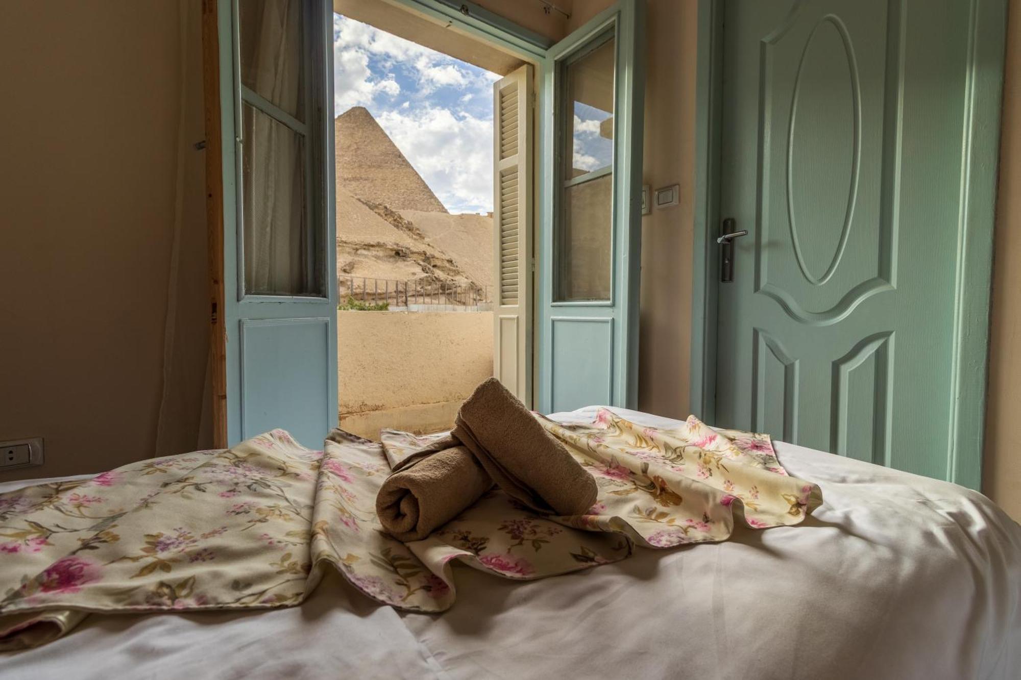 The Grand Pyramids View Hotel Kafrat al Jabal Quarto foto